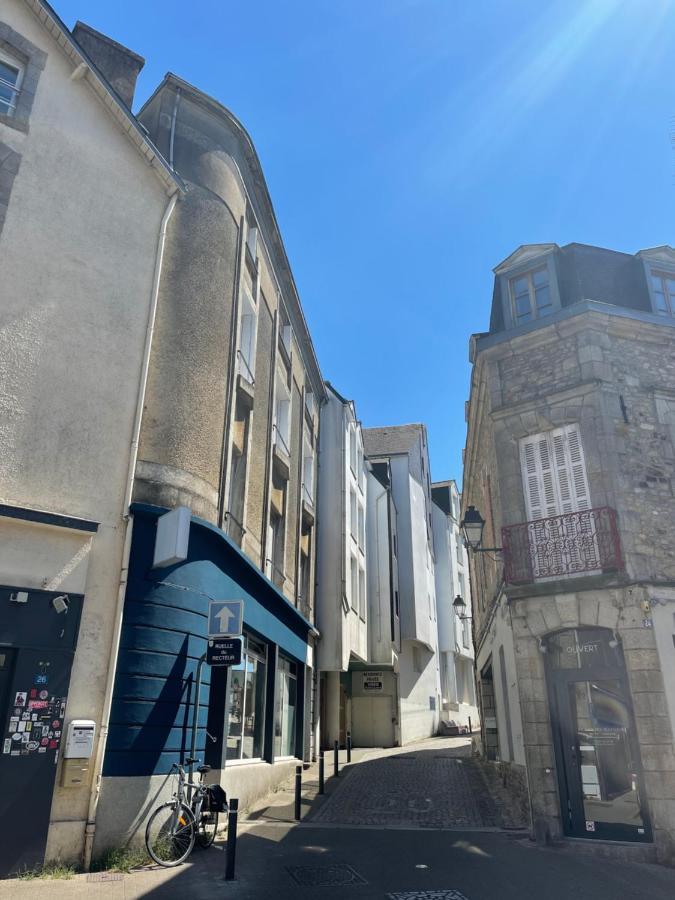 MamZelle Toutapié, studio quartier historique de Vannes proche Gare Extérieur photo